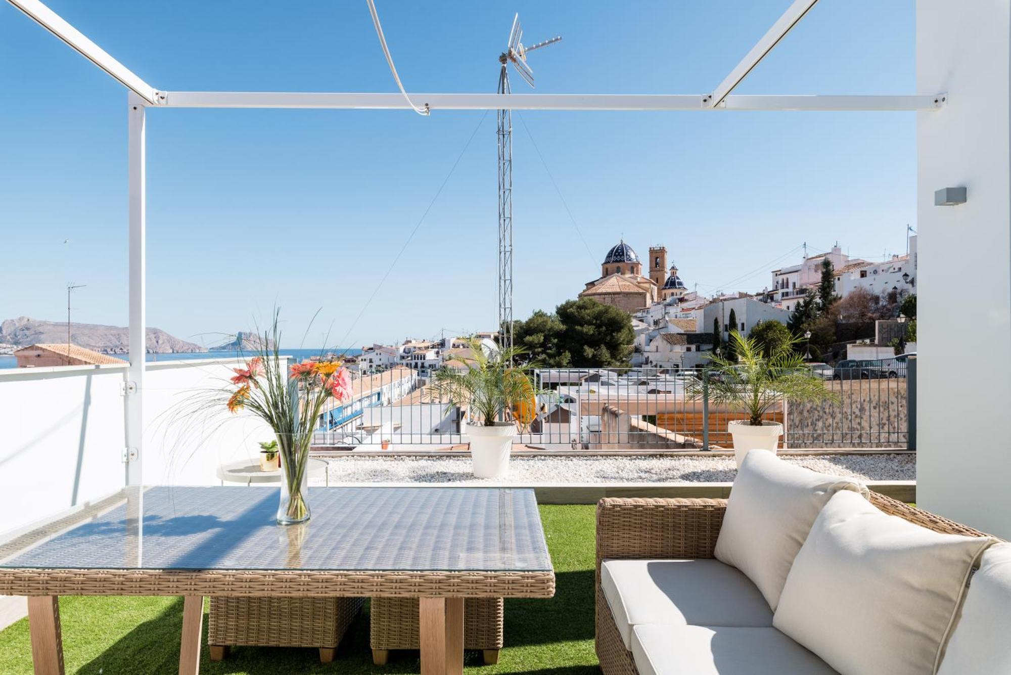 Atico Vistas Al Mar, Terraza, Piscina Y Parking By Vero Алтеа Екстериор снимка